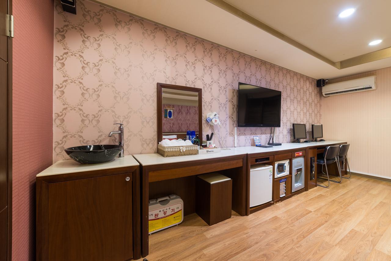 בוסאן U Hotel מראה חיצוני תמונה